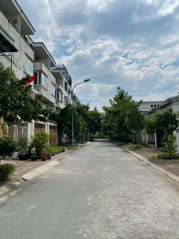 BIỆT THỰ LIỀN KỀ TÂN TÂY ĐÔ