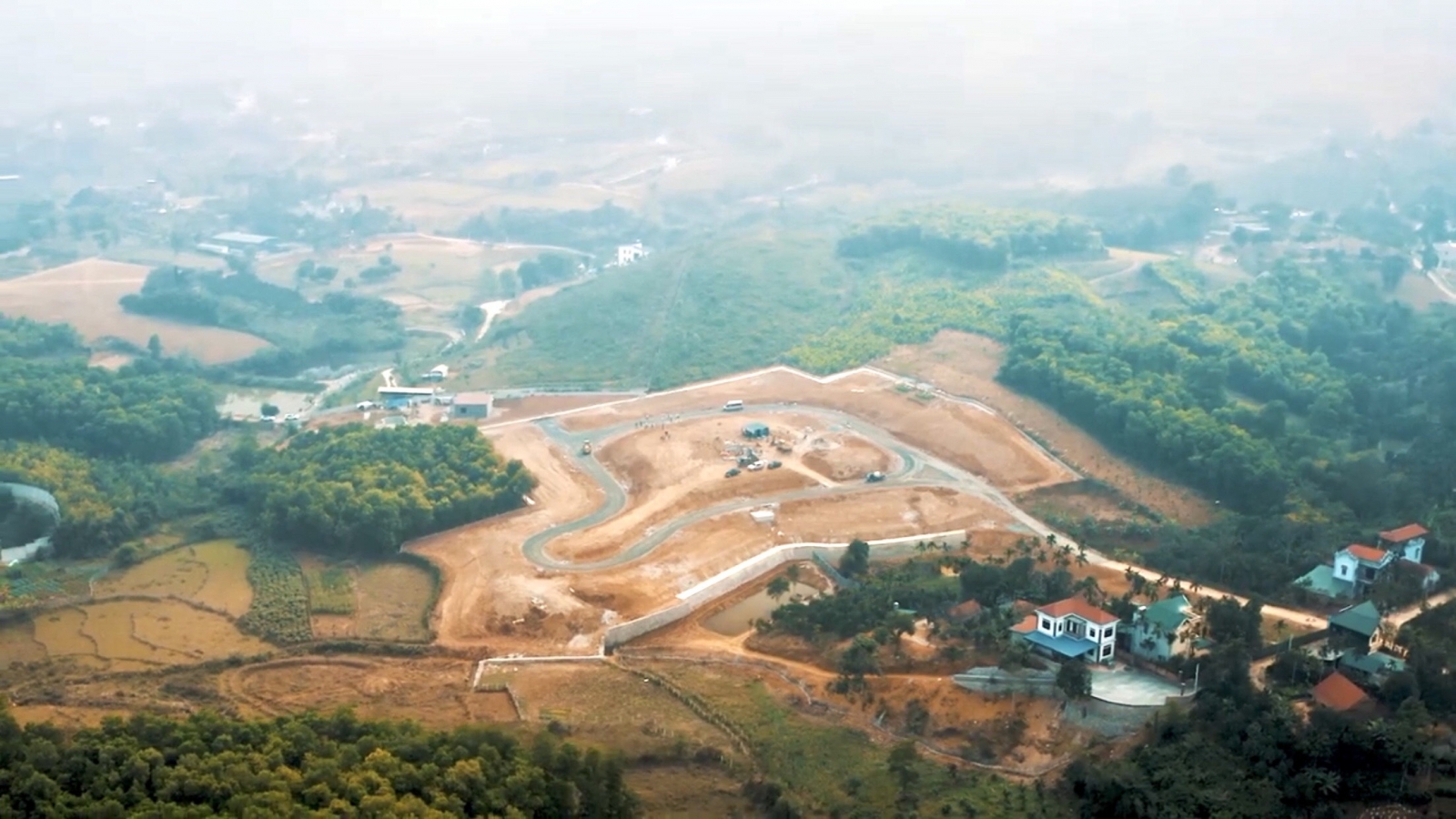 LÀNG CHÂU ÂU MELORITA HÒA LẠC