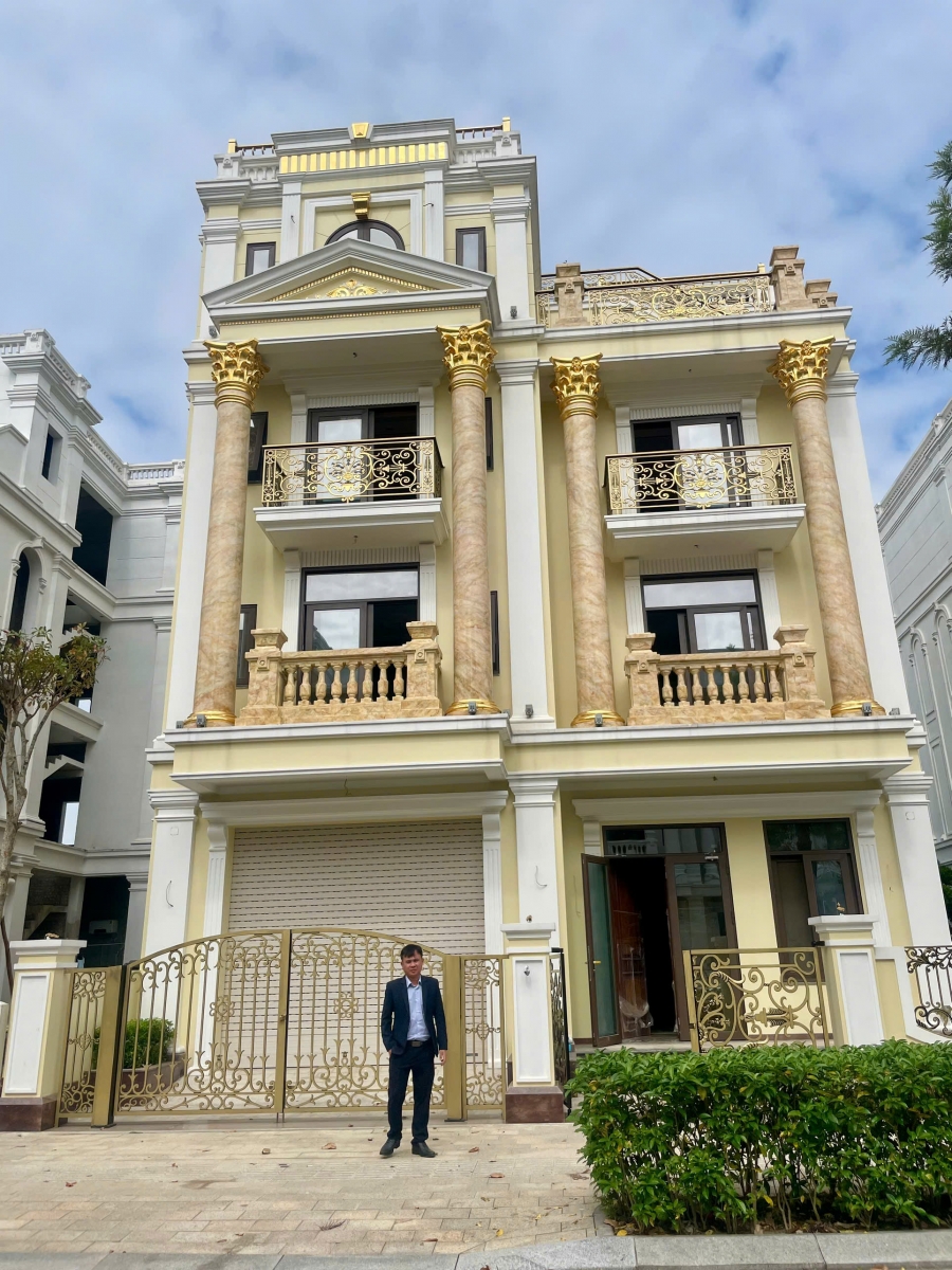 Biệt thự Long Biên Golf Villas