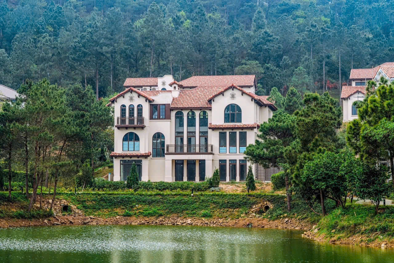 Thung Lũng Thanh Xuân Valley