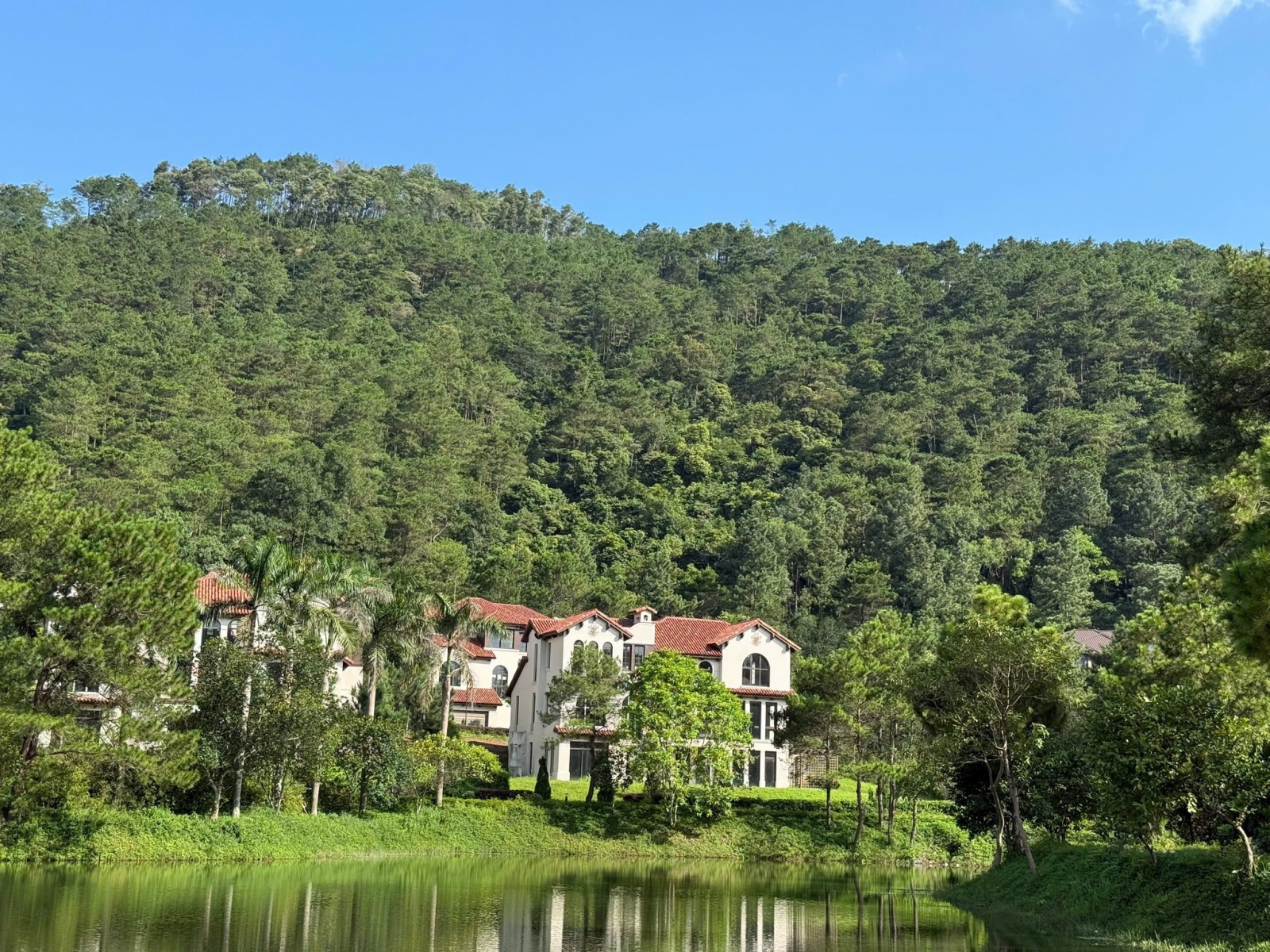 Thung Lũng Thanh Xuân Valley