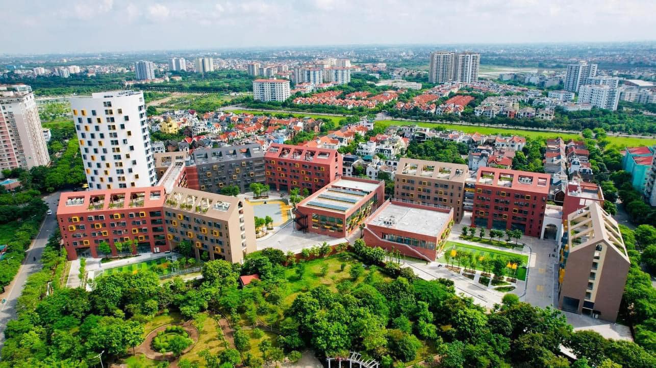 Marie Curie Việt Hưng Long Biên