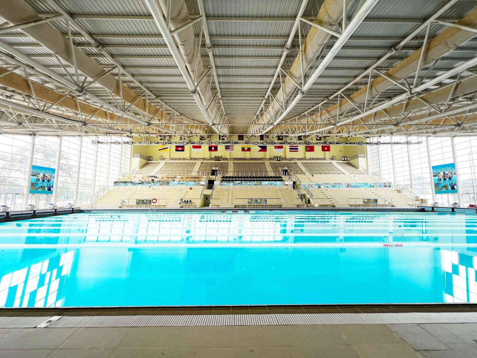 Bể bơi cung thể thao dưới nước Hà Nội