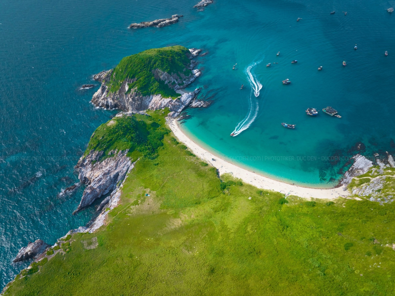 Đảo vĩnh thực móng Cái