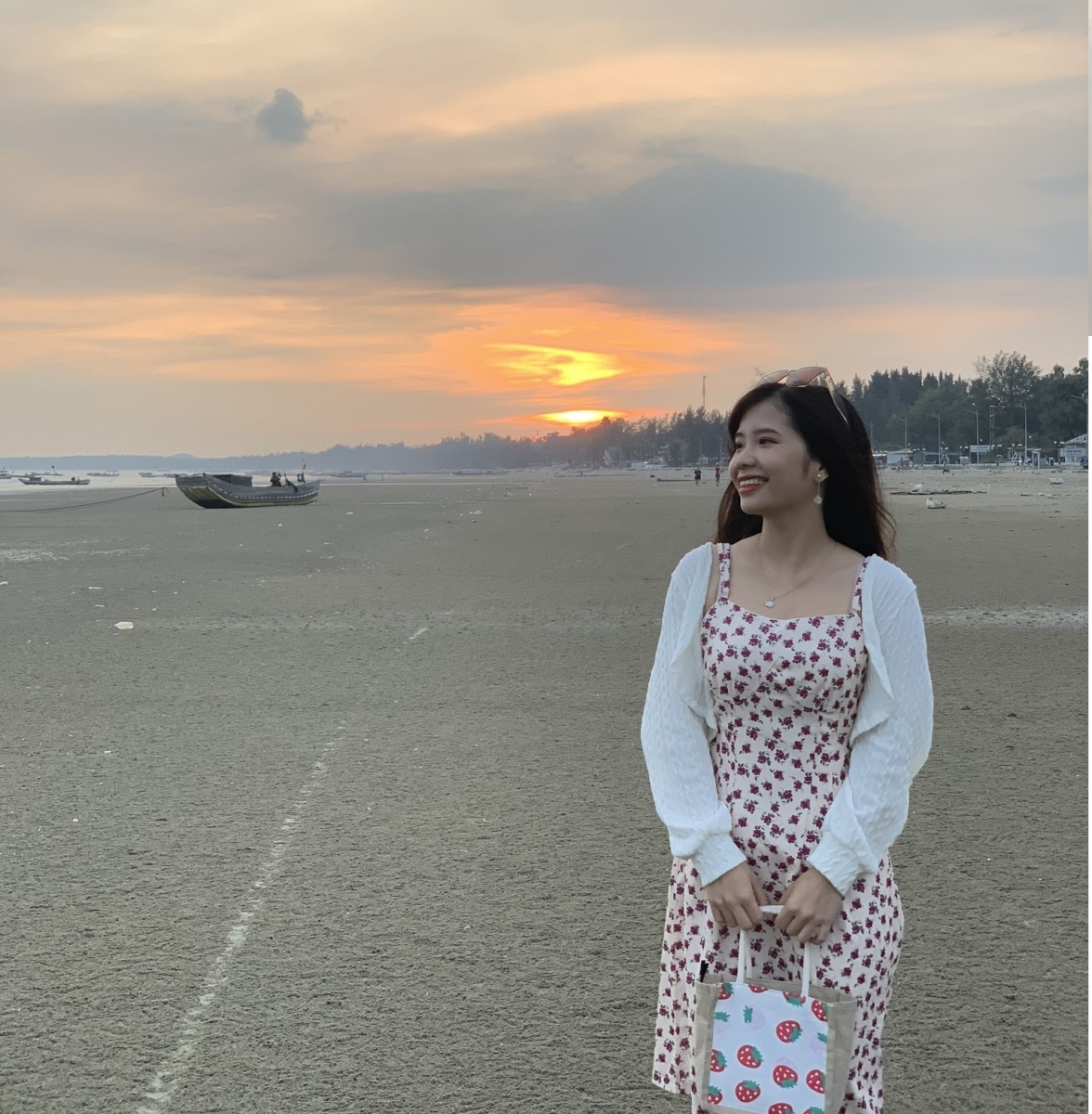 bãi biển Trà Cổ