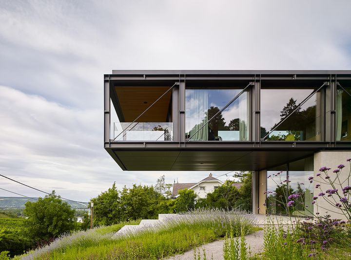 Xây nhà trên sườn dốc để ngắm núi ngắm sông