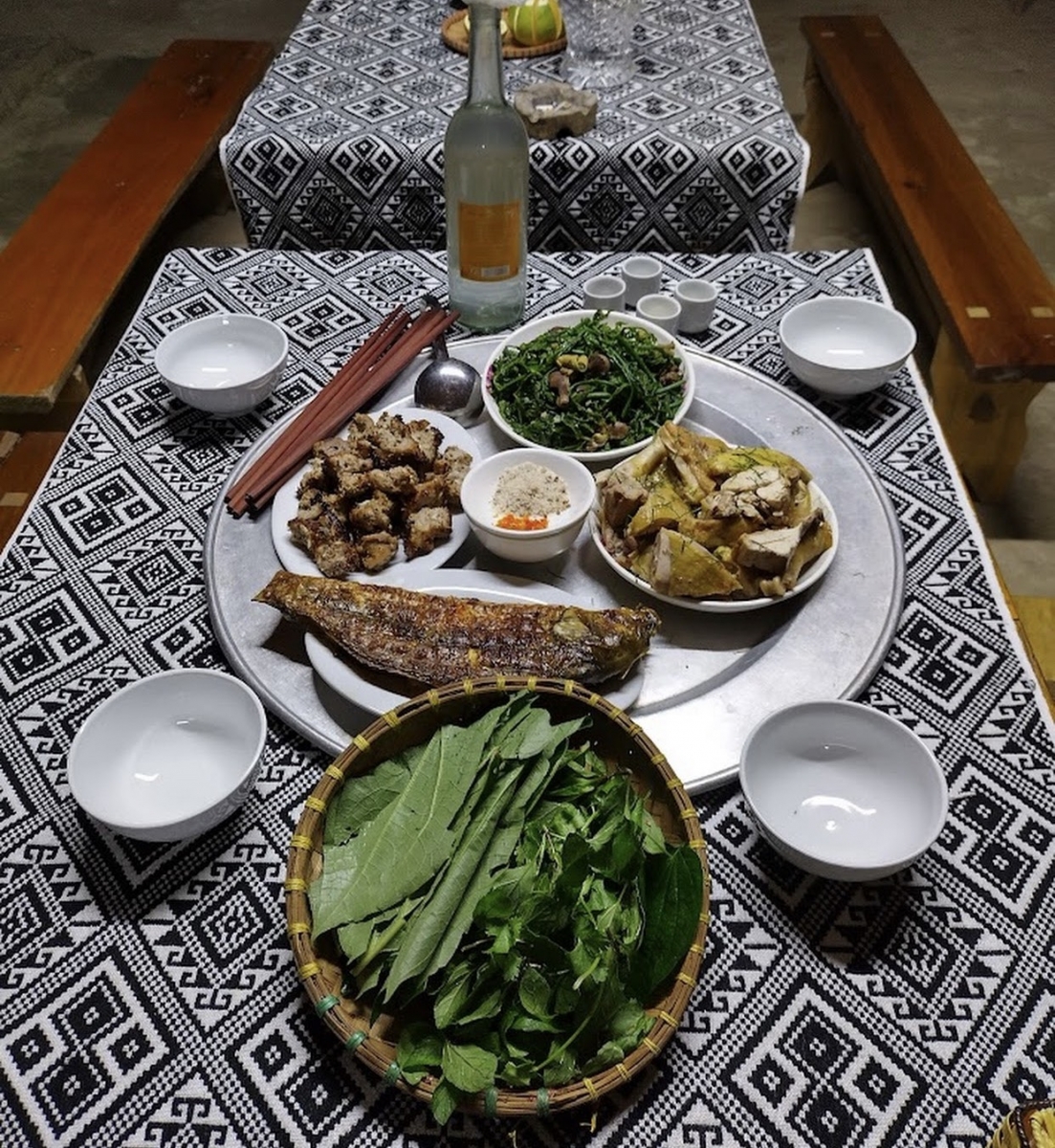 món ăn suối nóng bò ấm