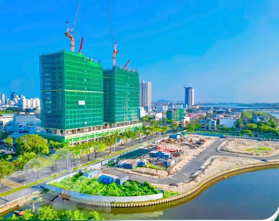 Tiến độ Sun Ponte Residences HH3 Đà Nẵng