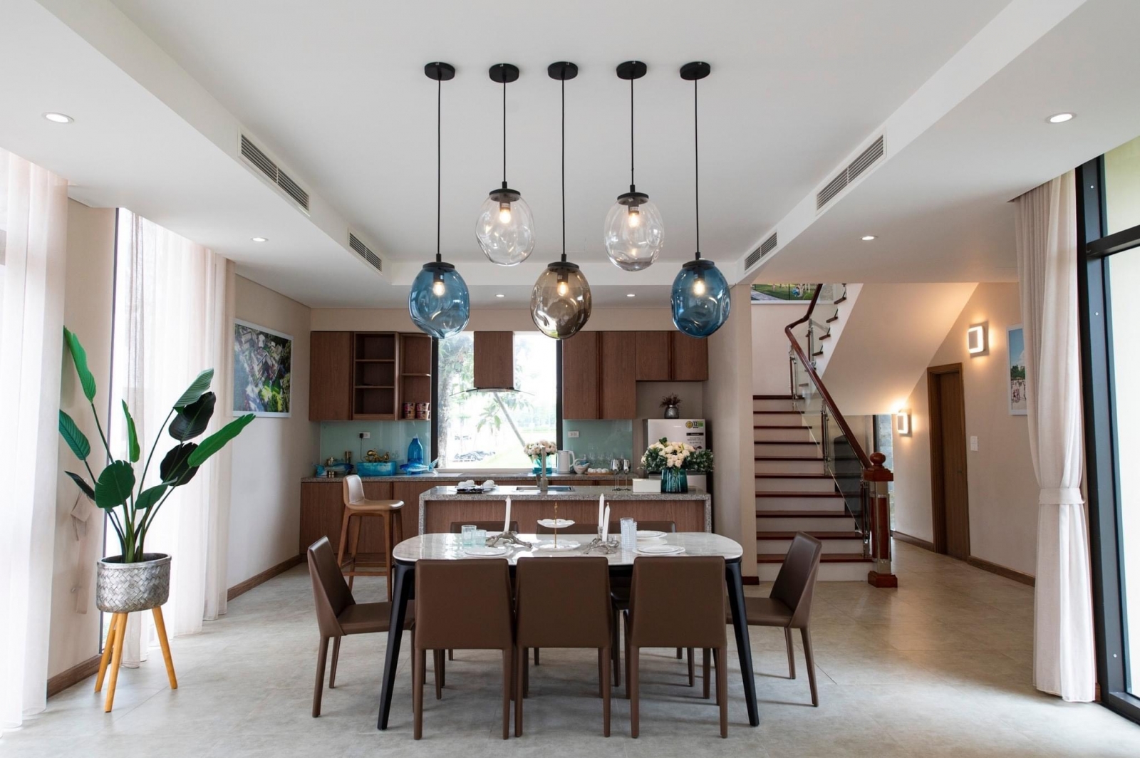 Trà Cổ Long Beach Luxury Resort phòng nghỉ