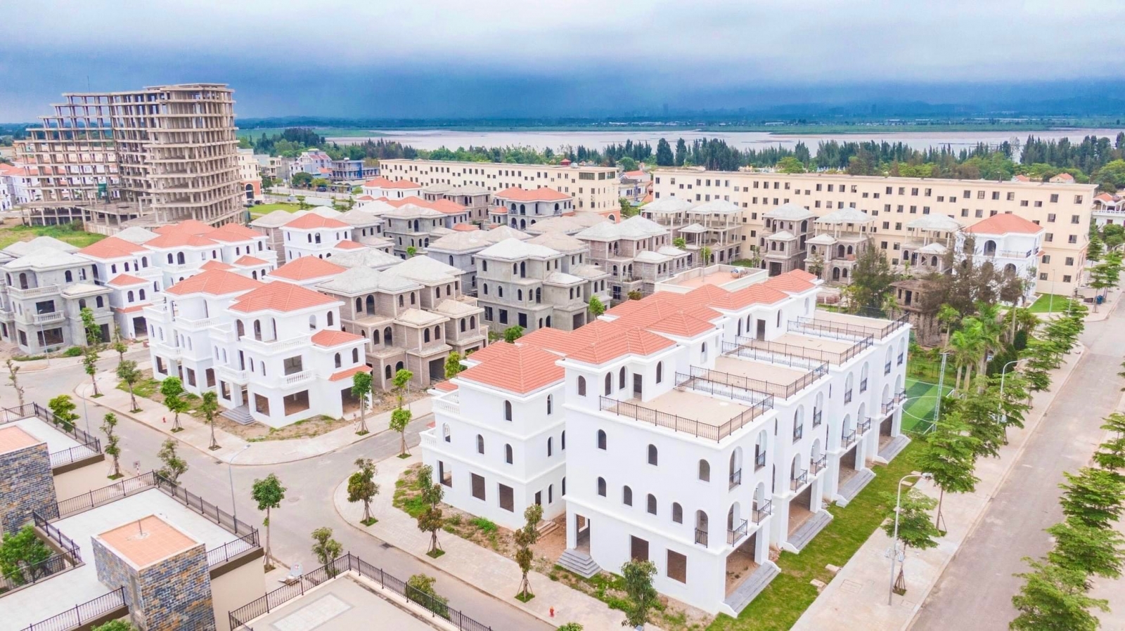 biệt thự Trà Cổ Long Beach Luxury Resort