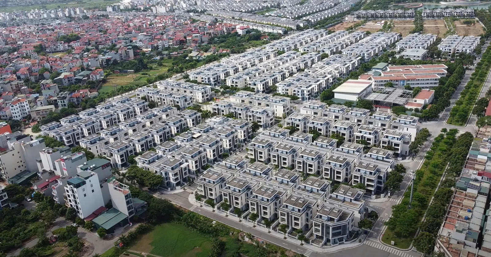 An Quý Villa Dương Nội với không gian xanh trong lành