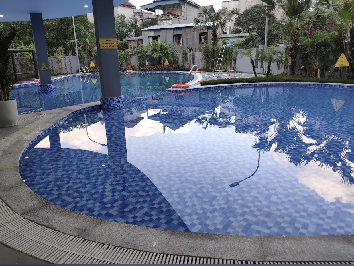 bể bơi khu tái định cư Xuân La