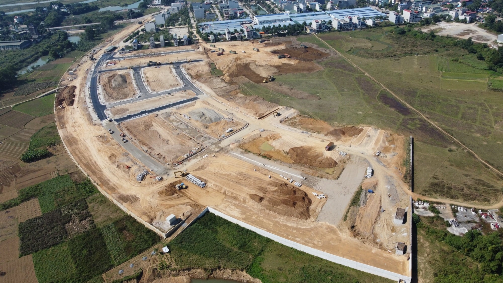 tiến độ Riverview lương sơn hòa bình