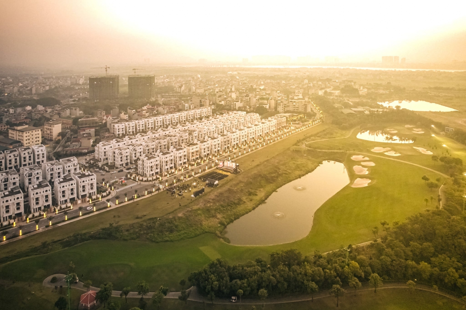 Tiến độ Long Biên Golf Villas