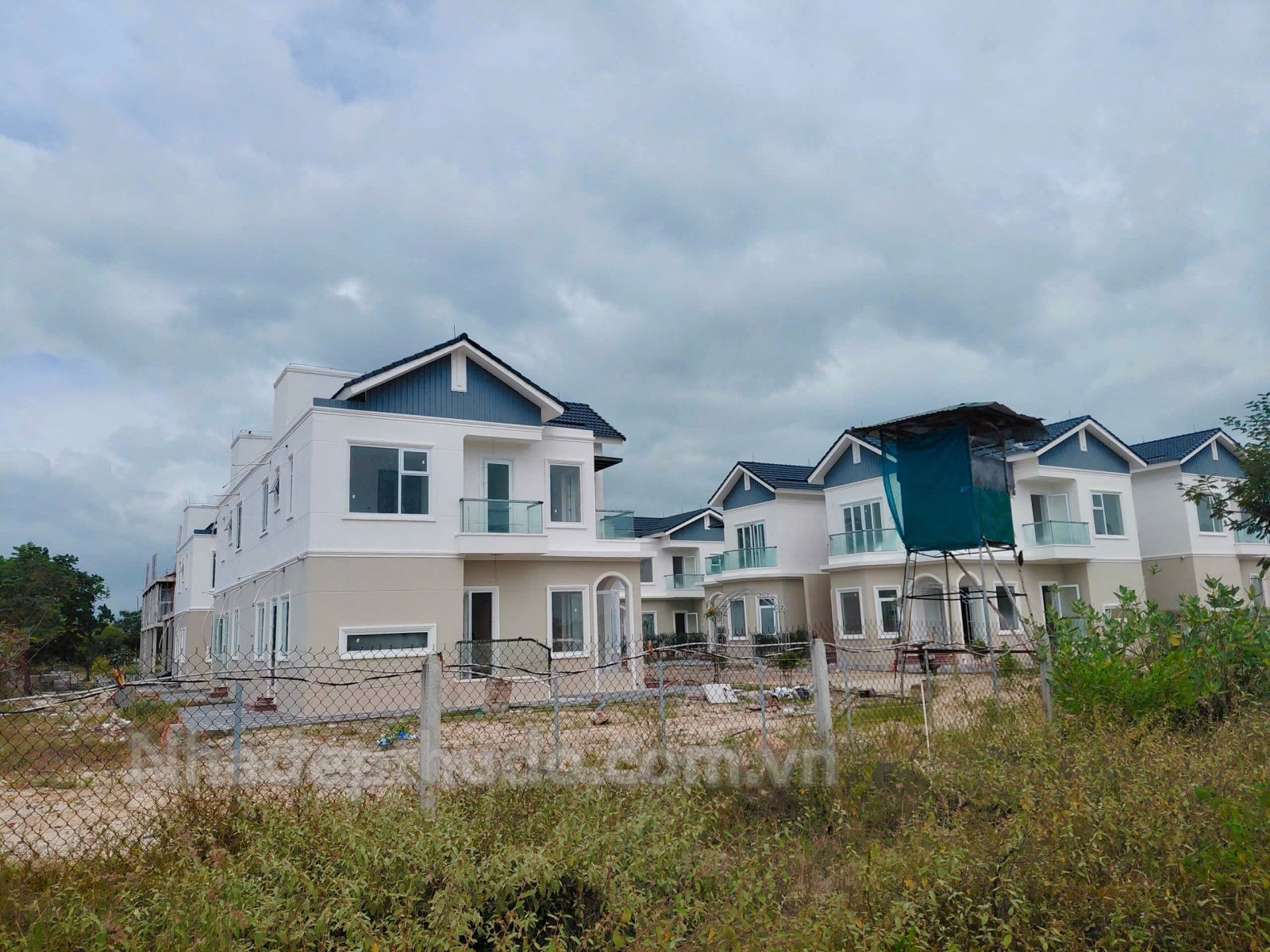 Biệt thự mhdi cam ranh giá bán