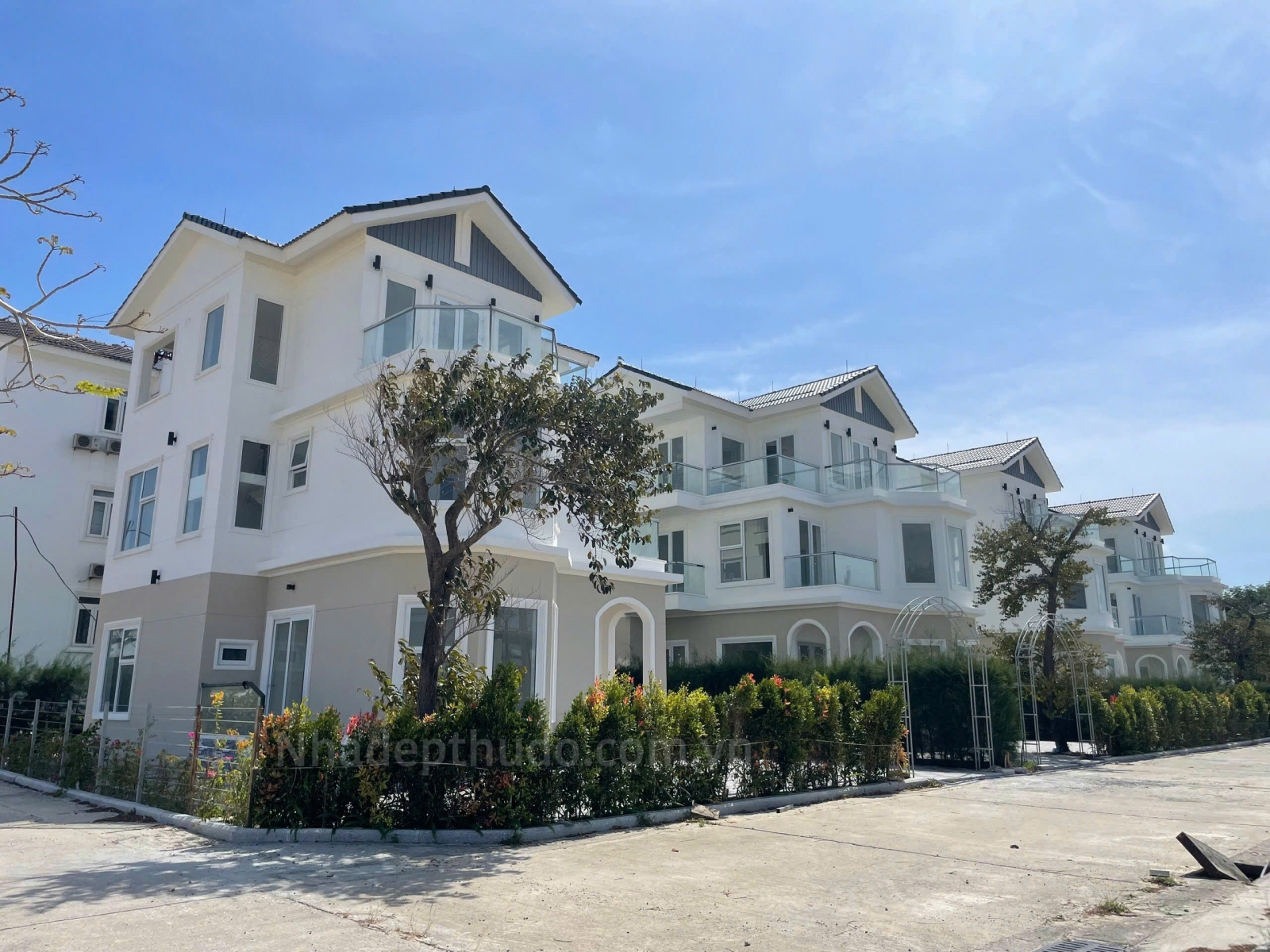 Biệt thự đơn lập MHDI Cam Ranh tiến độ